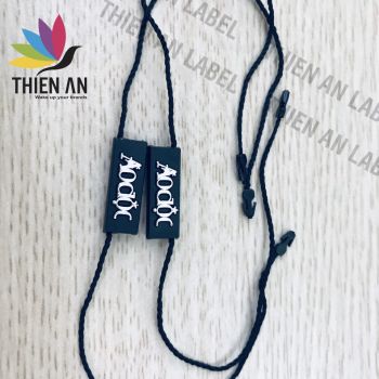 Dây treo in logo thương hiệu 11